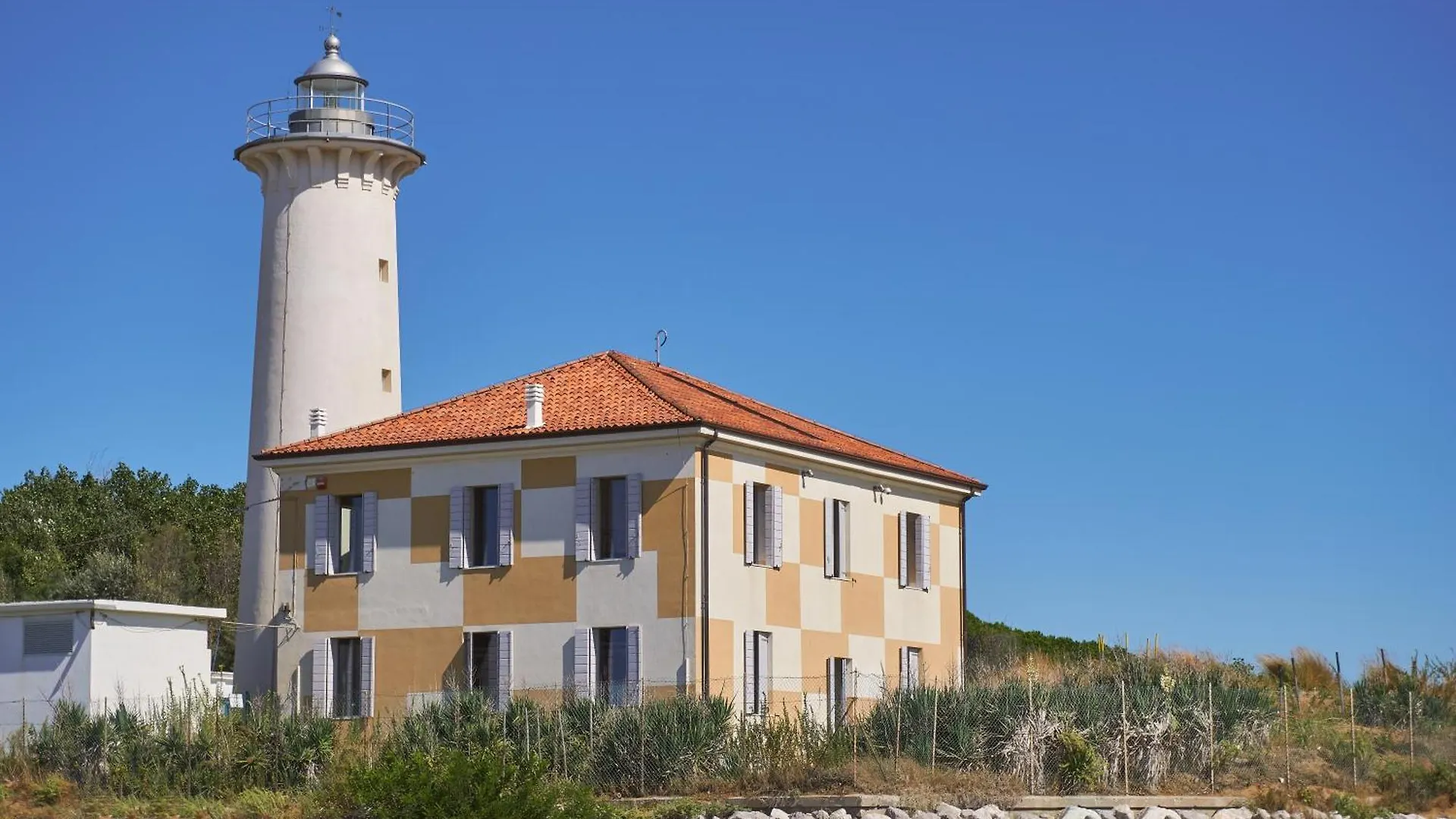 Relaxing Beachside Apartment - Beahost Bibione Italy